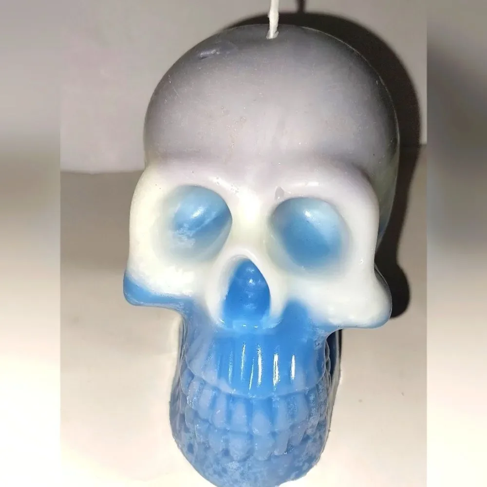 Hand crafted limited edition from our raging skull candle collection